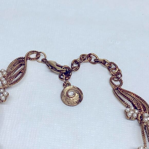 Vintage Lisner Necklace Faux Pearls Gold Tone Chain 18” Gorgeous - Picture 6 of 7